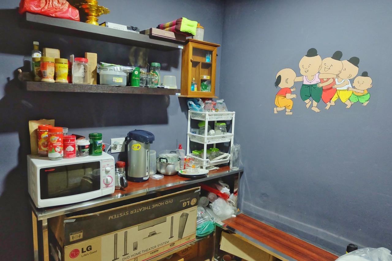 Mahannop Hostel Bangkok Buitenkant foto