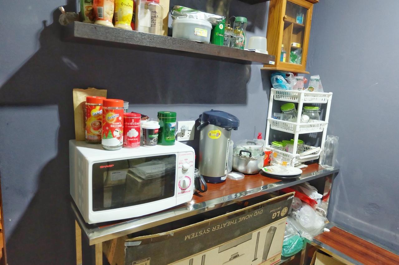 Mahannop Hostel Bangkok Buitenkant foto